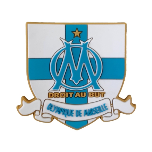 Imán con el logotipo y la cruz del OM